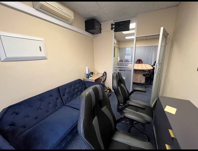 62M² OFFICE FOR SALE IN UMHLANGA CENTRAL